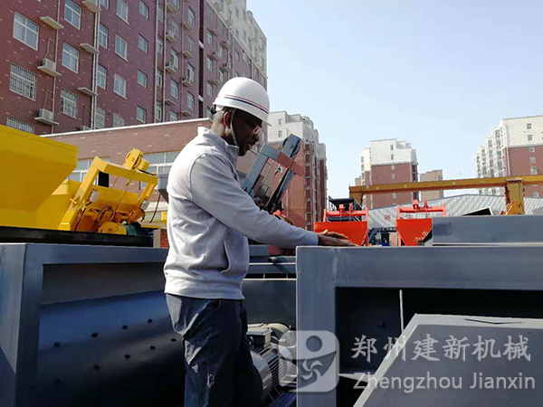 除了寶馬展，建新機(jī)械工廠更值得一看！